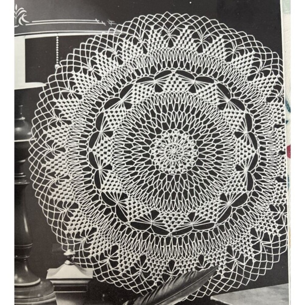 Vintage 1950's Crochet Knit Doily Pattern MOUNTAINS of the MOON Tatted 16"